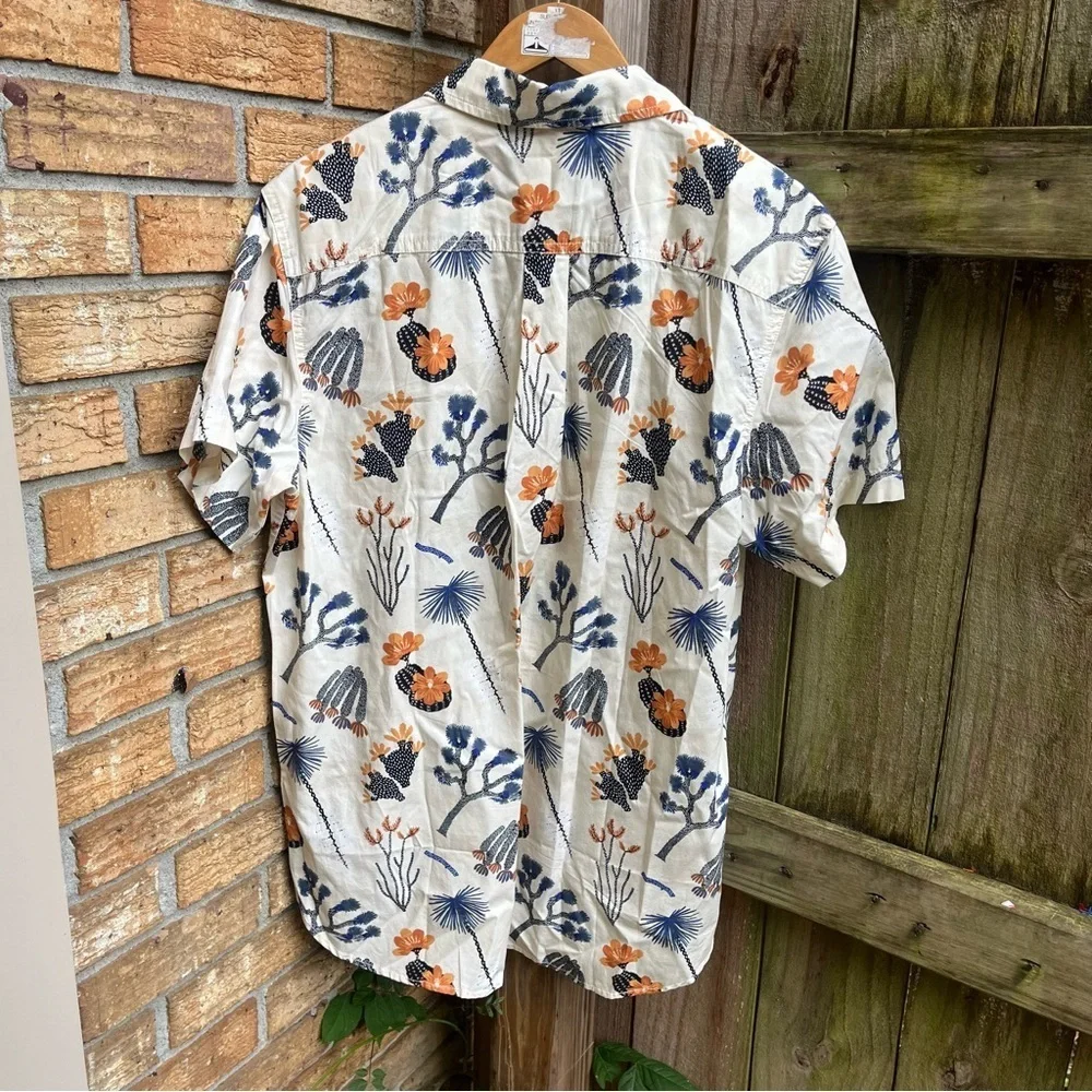 The North Face Beige Floral Men's Shirt